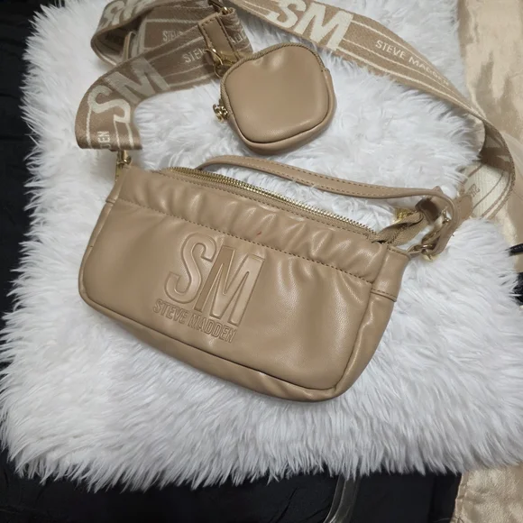 Steve Madden Taupe SM Logo Crossbody with Detachable Strap - Picture 13 of 14